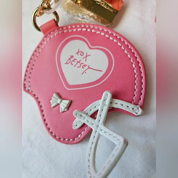 Betsey Johnson xotoss Game Day Football-Shaped Crossbody Bag w /Hangtags Nwt - Picture 8 of 14